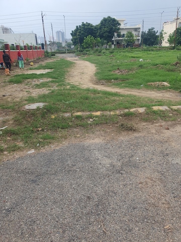  Plot – Garden View at YEIDA Plots, Dankaur - for Sale