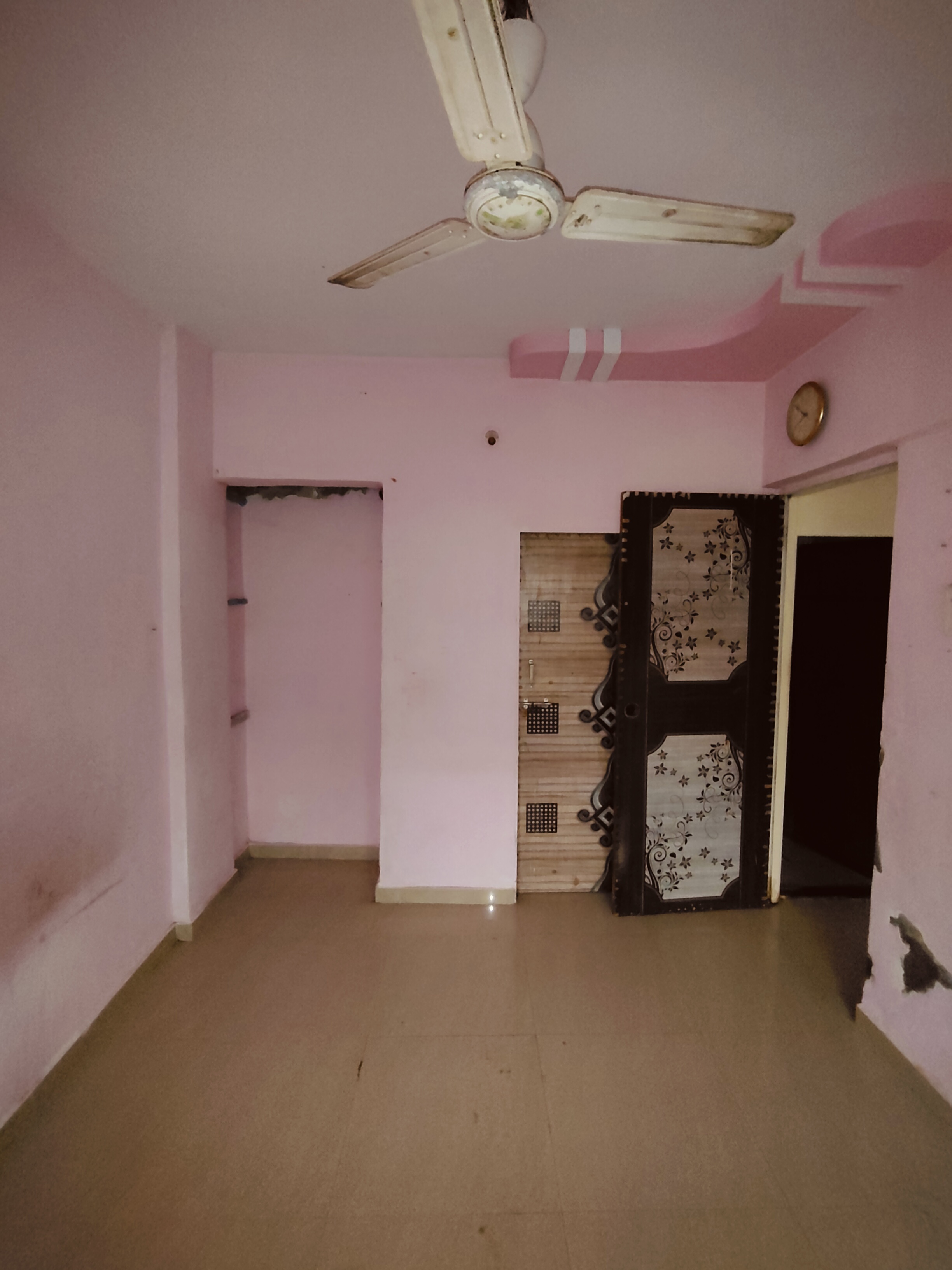 1 BHK + Study Room Apartment For Rent in Nine Sea Grapes