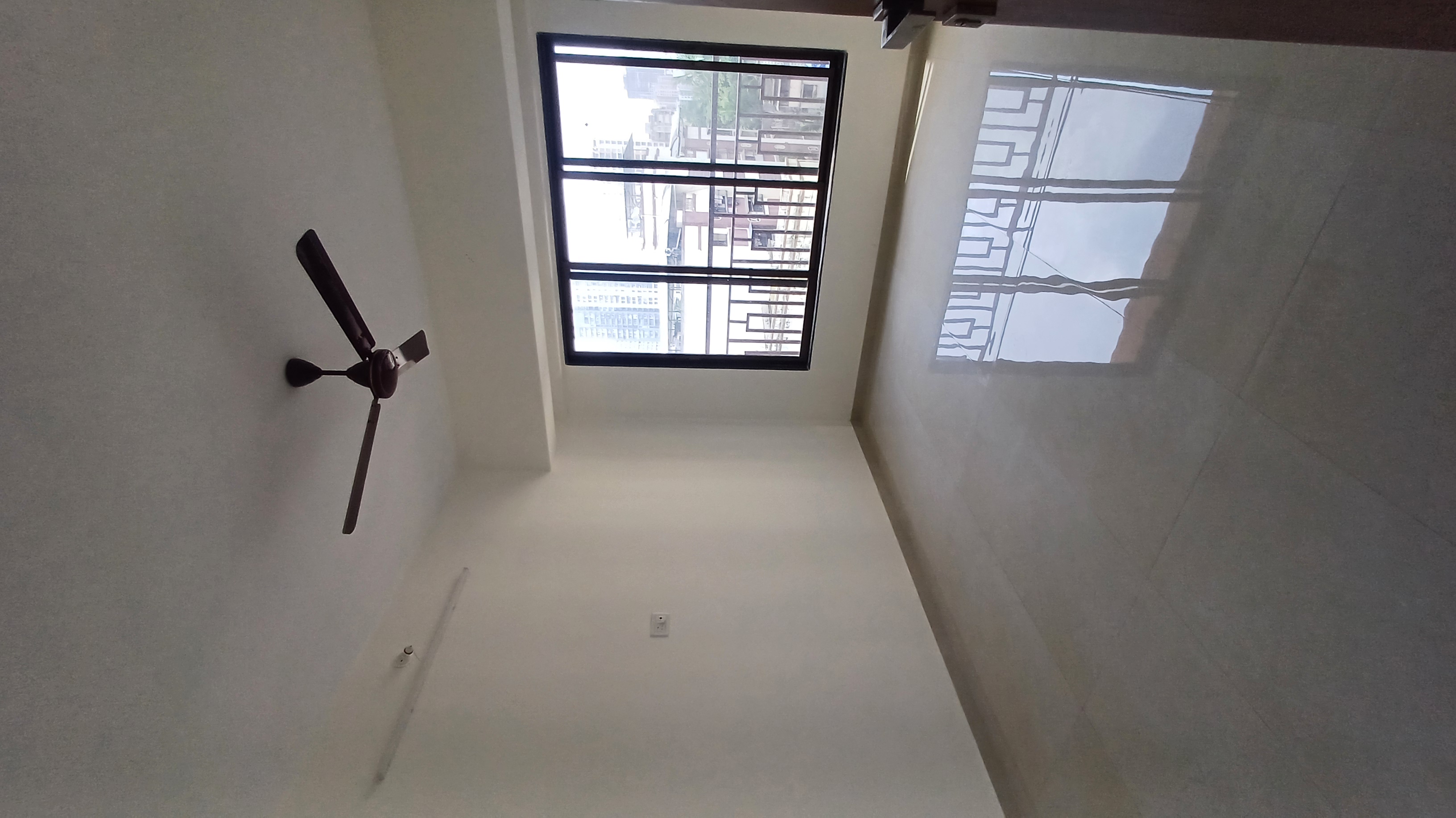 3 BHK + Extra Room Apartment For Rent in Ojass Awantika CHS