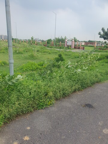  Plot – Garden View at YEIDA Plots, Dankaur - for Sale