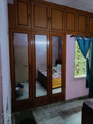 Furnished Amenities in 2 BHK Apartment at Shipra Regal Apartment, Indrapuram – for Sale