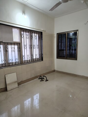 Bedroom in 2 BHK Apartment at Bharati Niwas, Santacruz West – for Rent