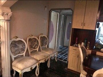 Gym in 2.5 BHK Apartment at Andheri West – for Rent