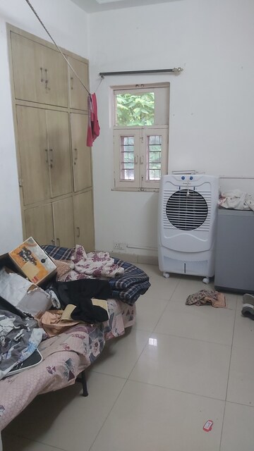 2.5 BHK Apartment For Rent in Mayur Vihar
