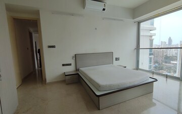 3 BHK Apartment For Rent in Lodha Azzuro, Parel