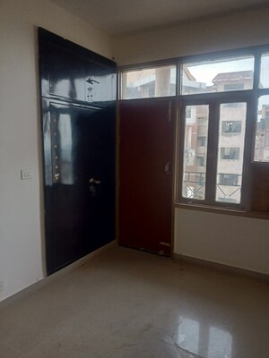 Room in 2 BHK Apartment at SRS Residency, Sector 88 – for Sale
