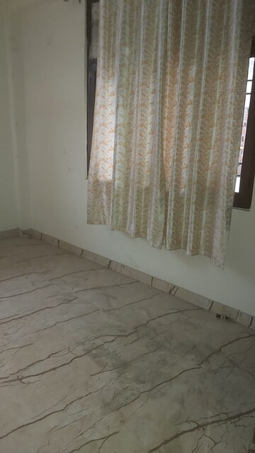 Balcony in 2.5 BHK Builder Floor at Mayur Vihar – for Rent