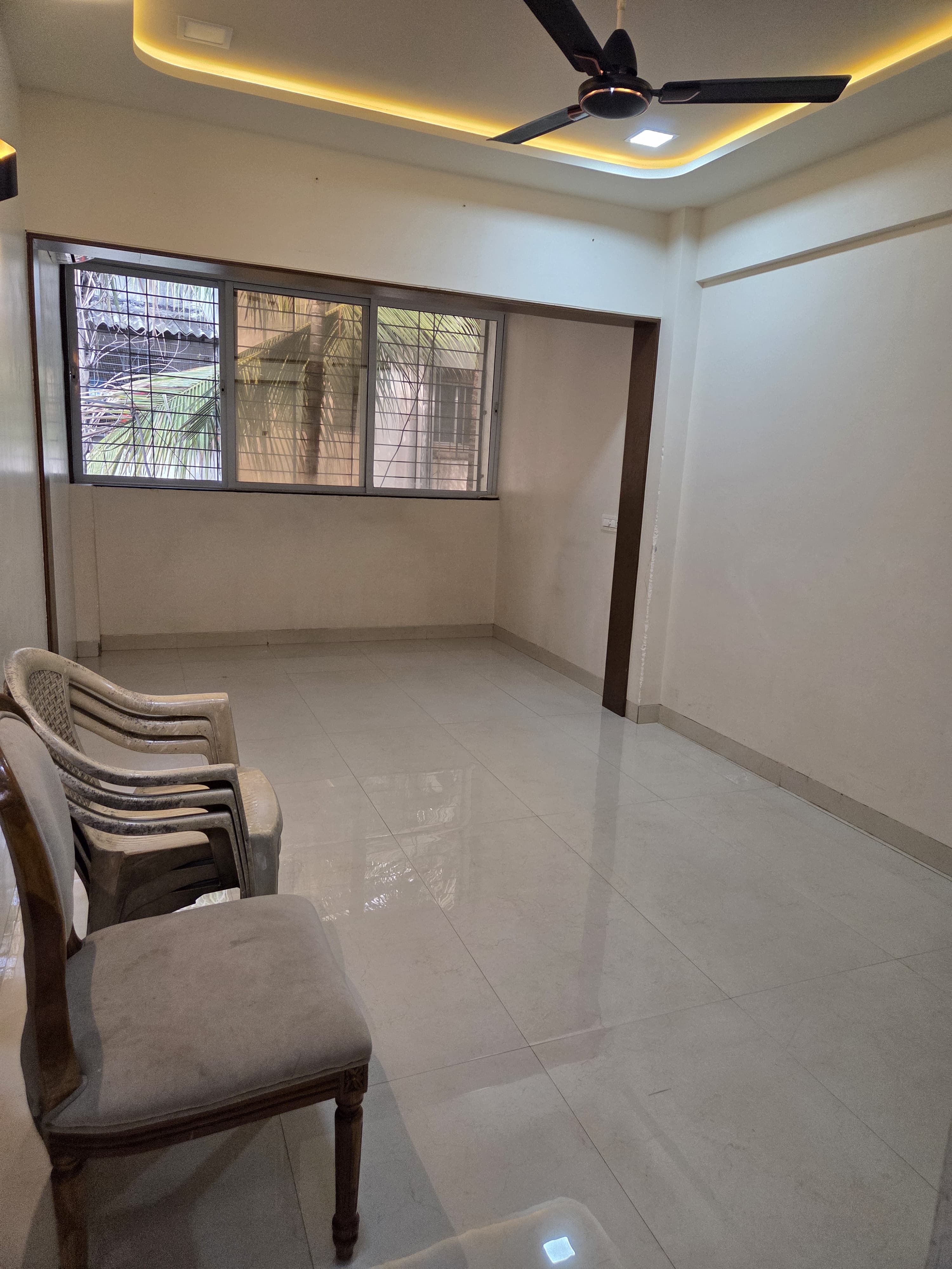 3.5 BHK + Pooja Room 1000 Sq.Ft. Apartment in Bombay Sappers Colony