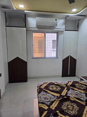 Bedroom in 3.5 BHK Apartment at Bombay Sappers Colony, Wadgaon Sheri – for Rent