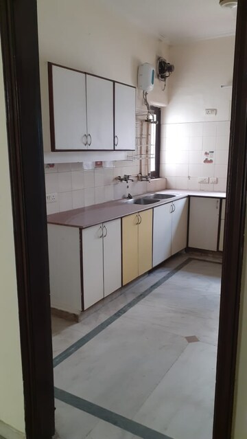 Kitchen in 3.5 BHK Independent House at RWA Apartments Sector 72, Sector 72 – for Rent