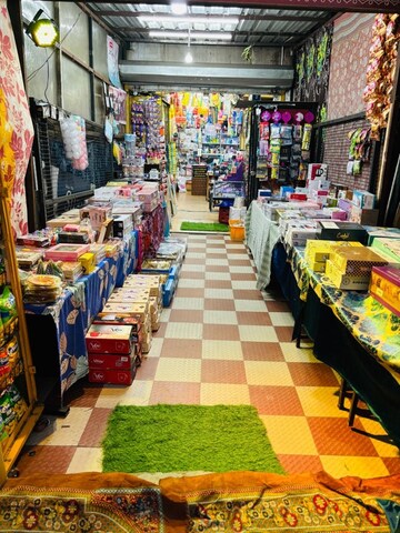  Shop For Sale in JakhaN-Rajpur Road