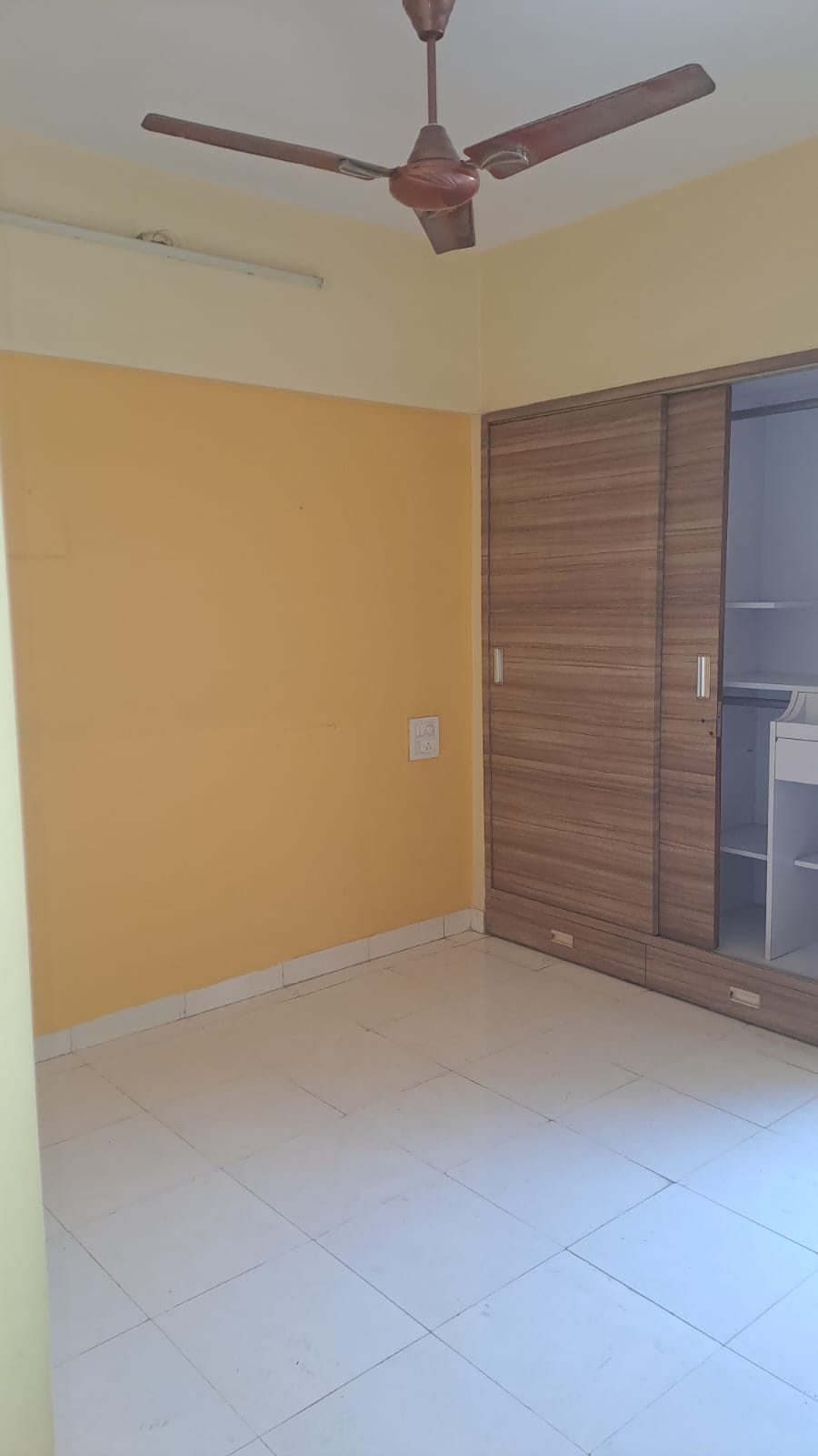 2 BHK + Study Room 900 Sq.Ft. Apartment in Valley Towers Annex