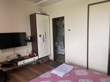 Bedroom in 2.5 BHK Apartment at NRI Complex Phase 2, Seawoods – for Rent