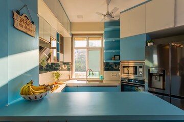 Living Room in 3.5 BHK Apartment at Akshar Shreeji Heights, Seawoods – for Rent