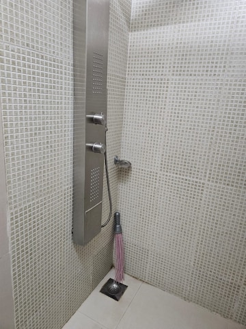 Bathroom in 2.5 BHK Apartment at The Wadhwa Palm Beach Residency, Nerul Sector 4 – for Rent
