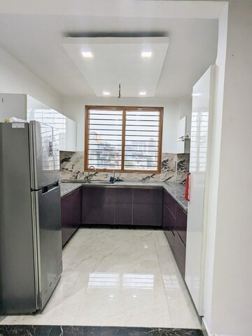 Kitchen in 3 BHK Builder Floor at Vipul World Plots, Sector 48 – for Rent