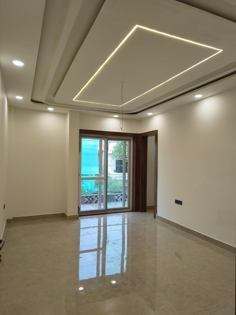 Room, gomti nagar 6+ Bedroom 2152 Sq.Ft. Independent House In Gomti Nagar Lucknow 8947869