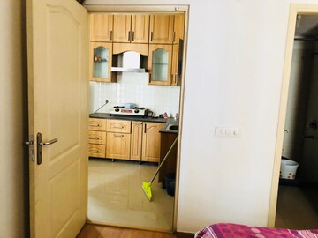 Furnished Amenities in 1 BHK Apartment at Bestech Park View Residency, Sector 3 – for Rent