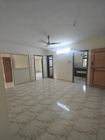Room in 2 BHK Apartment at Sagar Darshan Towers, Nerul – for Rent