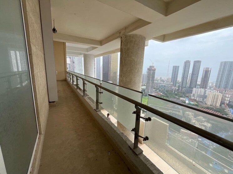 Balcony, indiabulls-sky-forest 3 Bedroom 1889 Sq.Ft. Apartment In Lower Parel Mumbai 8947915