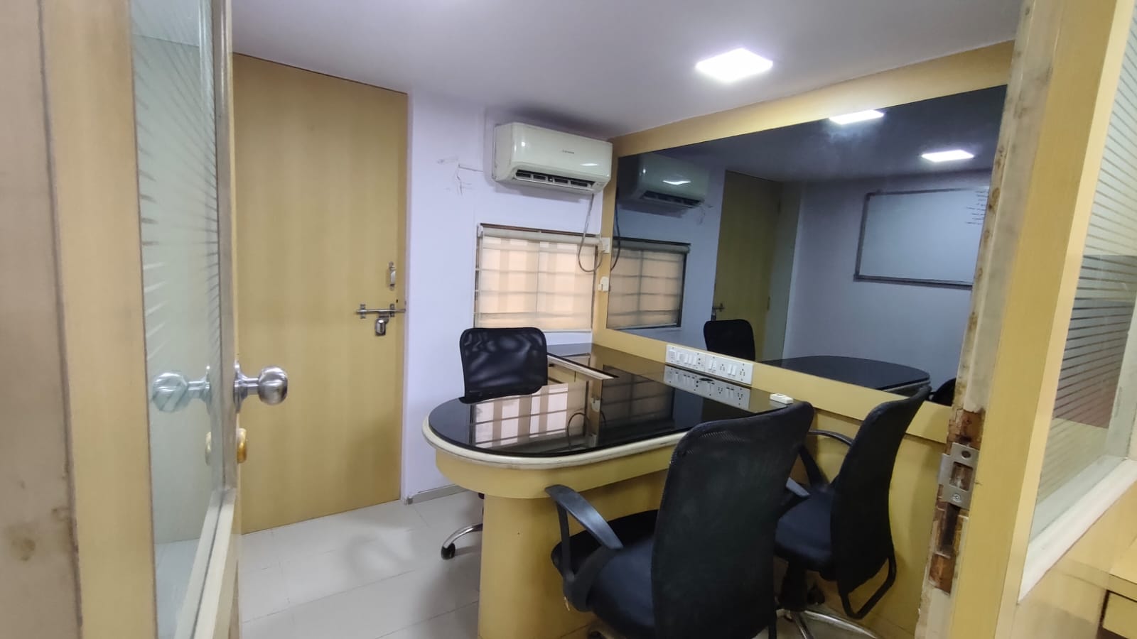 Office Space For Rent in Opp Infiniti Mall, Link R