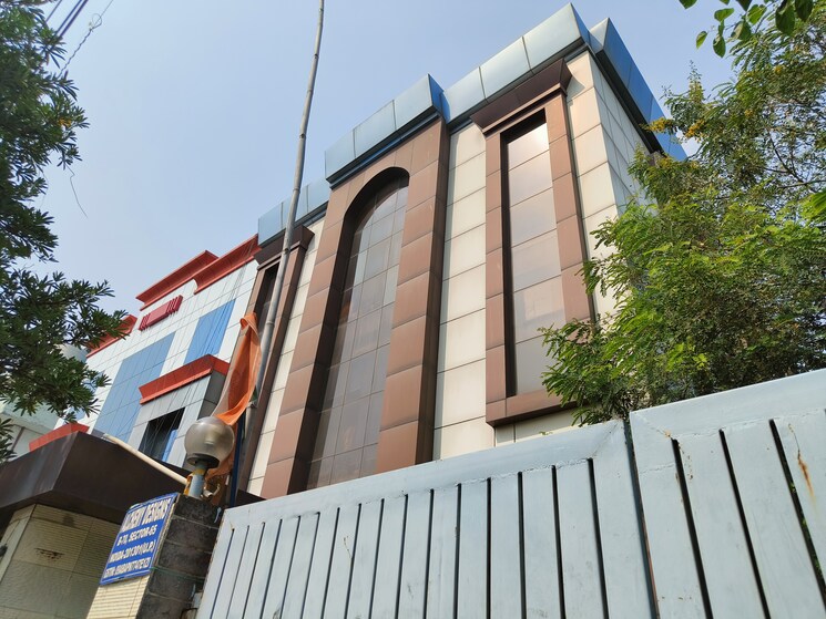 Exterior View, sector 65 Commercial Office Space 12000 Sq.Ft. In Sector 65 Noida 8947936
