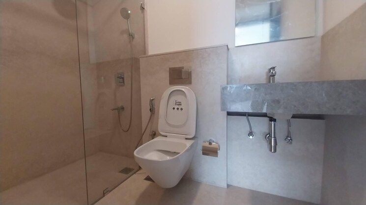 Bathroom, piramal-mahalaxmi 3 Bedroom 1451 Sq.Ft. Apartment In Mahalaxmi Mumbai 8947924