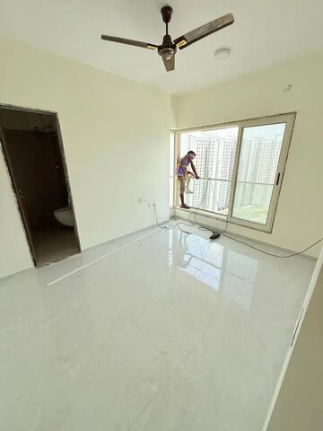 Room in 2 BHK Apartment at Bharat Arize, Goregaon West – for Rent
