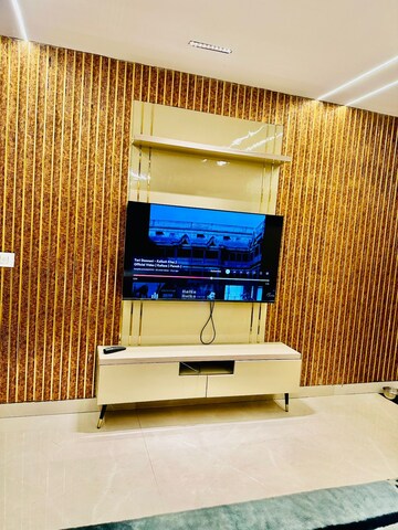 Living Room in 1 RK Builder Floor at SS 100, Sector 49 – for Rent