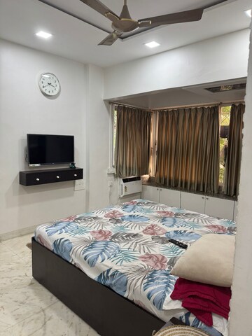Bedroom in 1 BHK Apartment at Juhu Abhishek Chs Ltd, Andheri West – for Rent