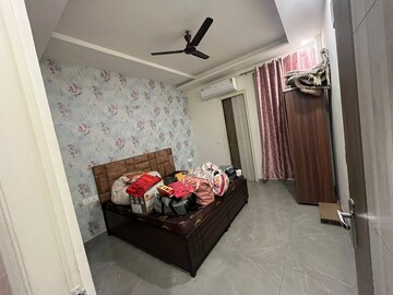 Bedroom in 3 BHK Apartment at Highland Park Chandigarh, Bhabat – for Rent