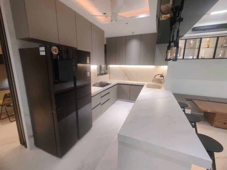 Team Area, lodha-trump-tower 3 Bedroom 1373 Sq.Ft. Apartment In Worli Mumbai 8947961