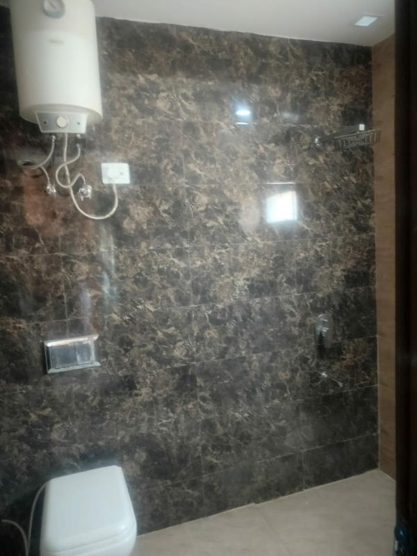 2.5 BHK + Pooja Room Builder Floor For Rent in Bali Nagar