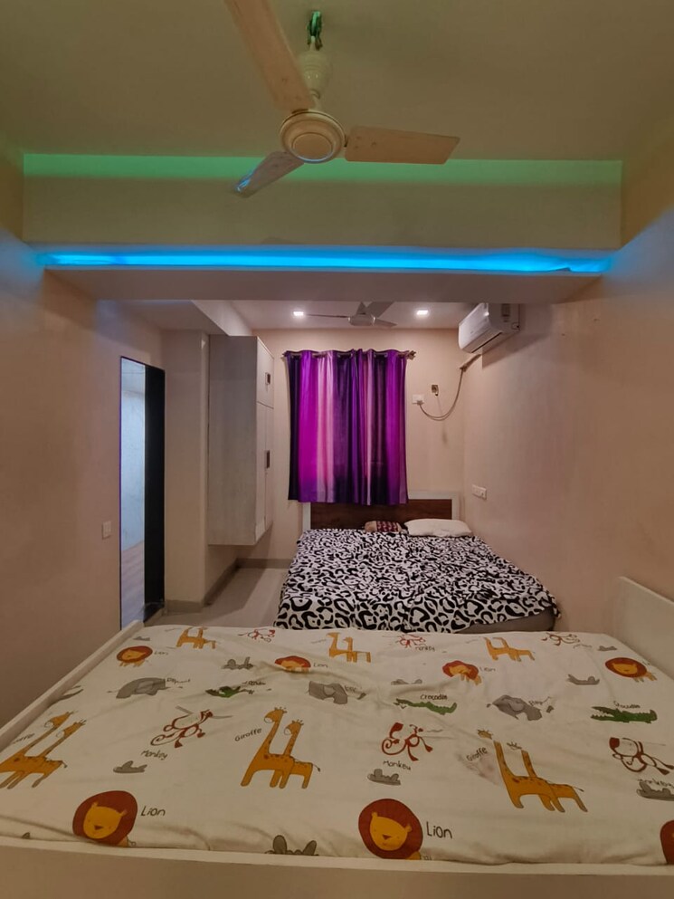 Bedroom, andheri west 2 Bedroom 800 Sq.Ft. Apartment In Andheri West Mumbai 8947974
