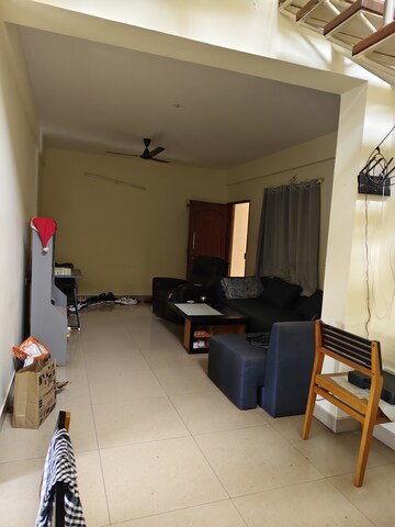 Living Room in 3 BHK Apartment at Halasuru – for Rent