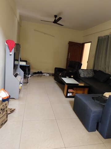 Master Bedroom in 3 BHK Apartment at Halasuru – for Rent