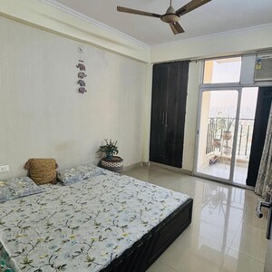 2 BHK Apartment For Sale in Nirala Aspire, Panchsheel Green