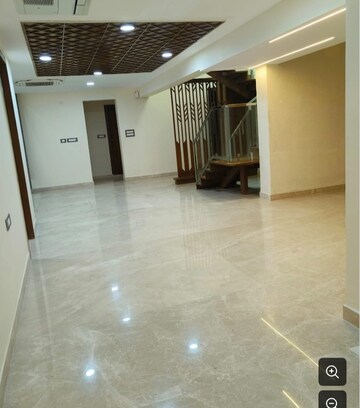 Room in 3 BHK Apartment at Hani Blossom, Shampura – for Rent