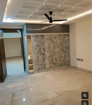 Room in 3 BHK Apartment at Hani Blossom, Shampura – for Rent