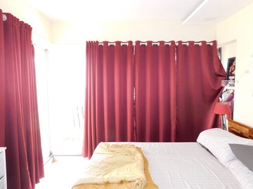 Bedroom in 2 BHK Apartment at Andheri West – for Sale