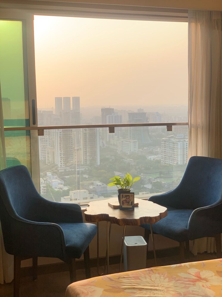 Living Room, romell-aether 2 Bedroom 713 Sq.Ft. Apartment In Goregaon East Mumbai 8947991