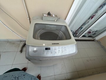  3 BHK Apartment at International Airport Road – for Rent