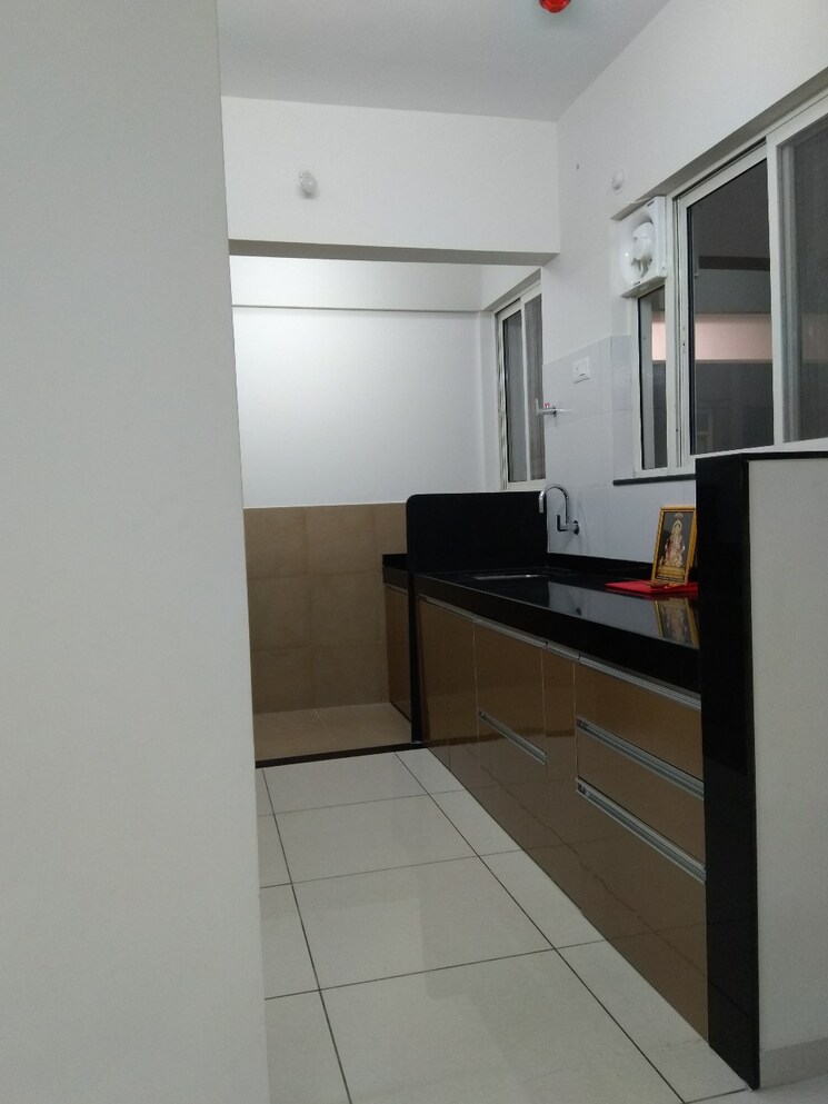 Kitchen, vj-yashone-infinitee 2 Bedroom 663 Sq.Ft. Apartment In Tathawade Pune 8947998