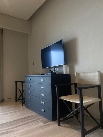 Furnished Amenities in 3 BHK Apartment at Lodha World Crest, Worli – for Sale