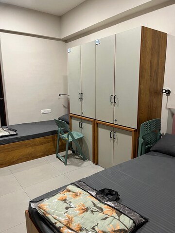 Room in  Pg at Model Colony – for Rent