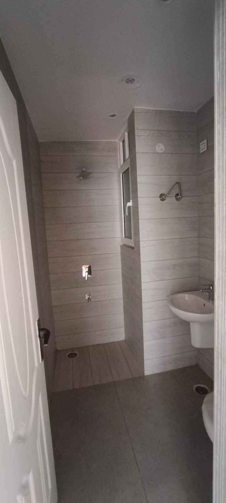 Bathroom, ghb-splande 3 Bedroom 1800 Sq.Ft. Apartment In Patiala Road Zirakpur 8948033