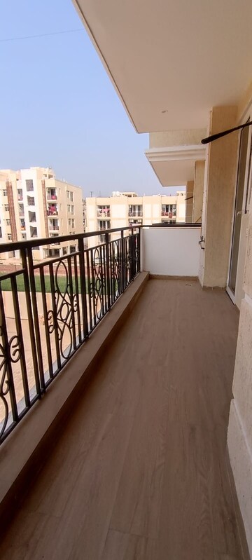 Balcony in 3 BHK Apartment at GHB Splande, Patiala Road – for Rent