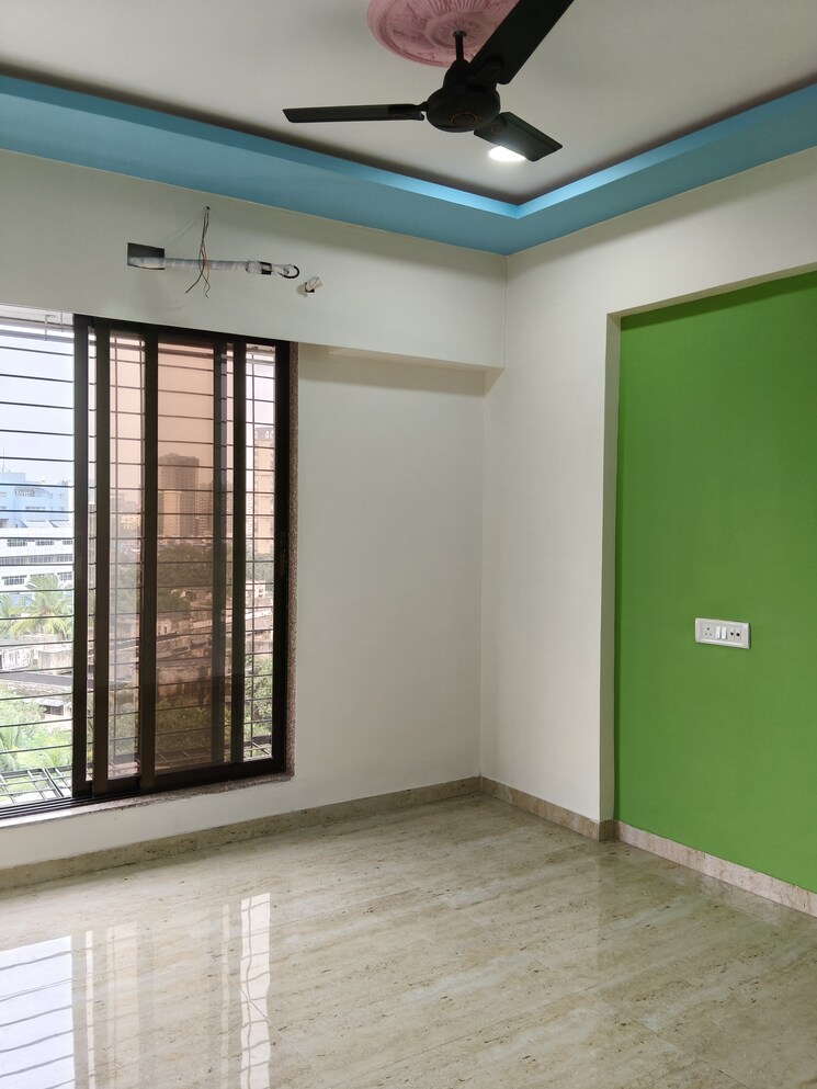 Room, teachers-colony 2 Bedroom 1000 Sq.Ft. Apartment In Bandra East Mumbai 8948037