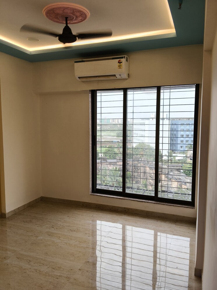 Room, teachers-colony 2 Bedroom 1000 Sq.Ft. Apartment In Bandra East Mumbai 8948037