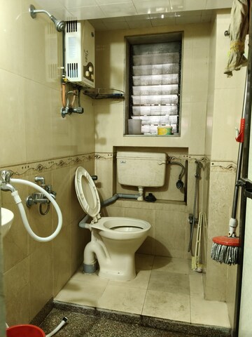 Room in  Pg at Santacruz East – for Rent